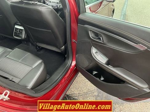 Used 2017 Chevrolet Impala LT image 22