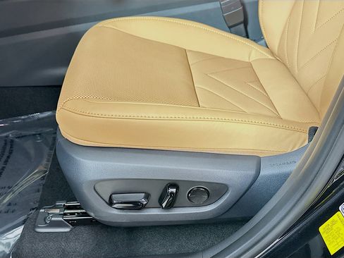 Used 2025 Lexus NX 350 AWD w/ Accessory Package (2T) image 19