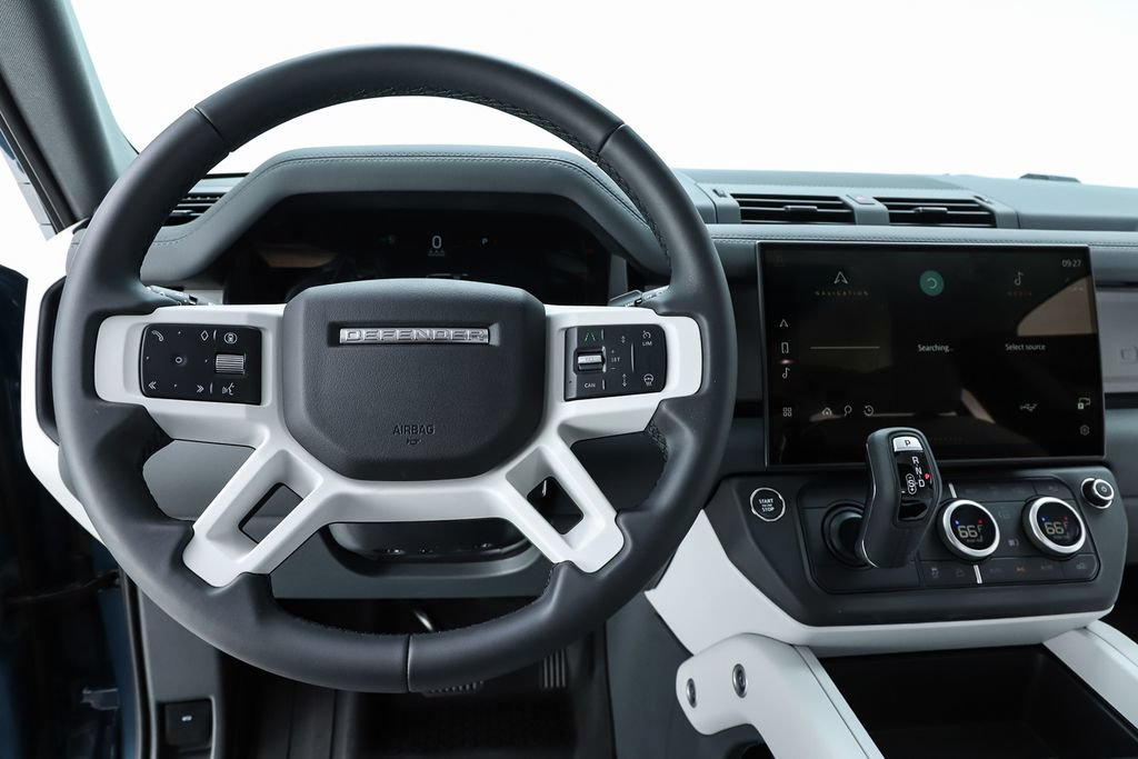 Used 2026 Land Rover Defender 110 S AWD/4WD image 58