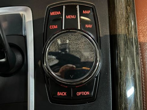 Used 2017 BMW X5 xDrive50i image 31