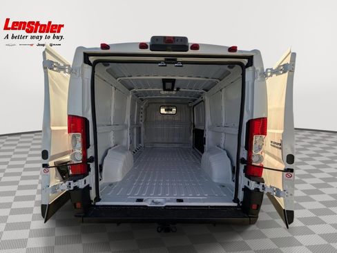 New 2025 RAM ProMaster 1500 w/ Premium Convenience Group FWD image 10