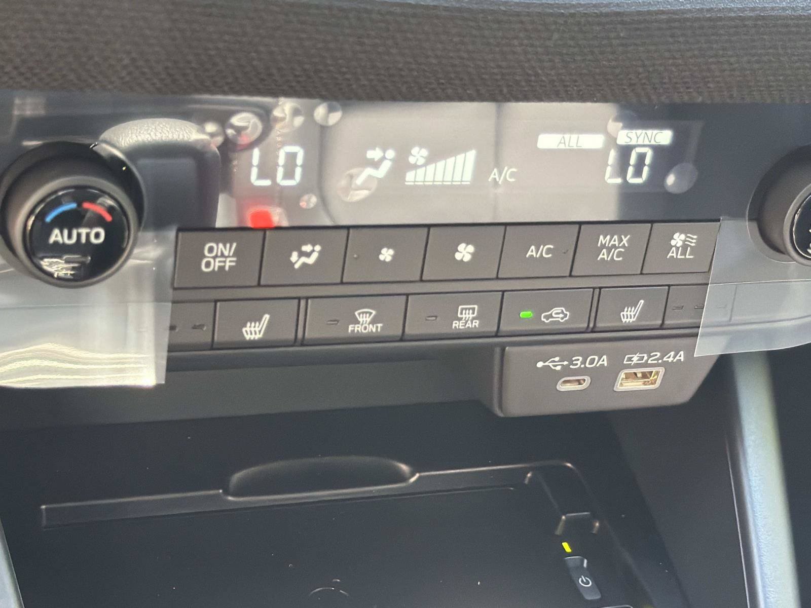 New 2026 Subaru Outback Limited AWD/4WD image 25