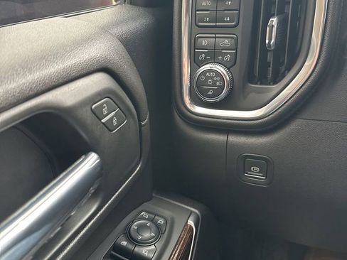 Used 2022 GMC Sierra 2500 SLE w/ SLE Value Package; image 23