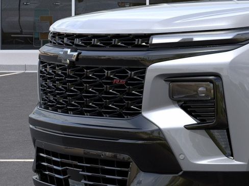 New 2026 Chevrolet Traverse RS w/ LPO, Floor Liner Package FWD image 47