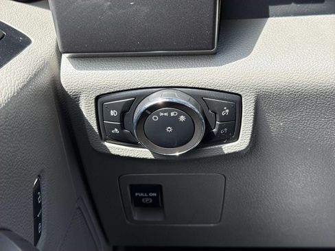 Used 2019 Ford F150 XLT AWD/4WD image 18