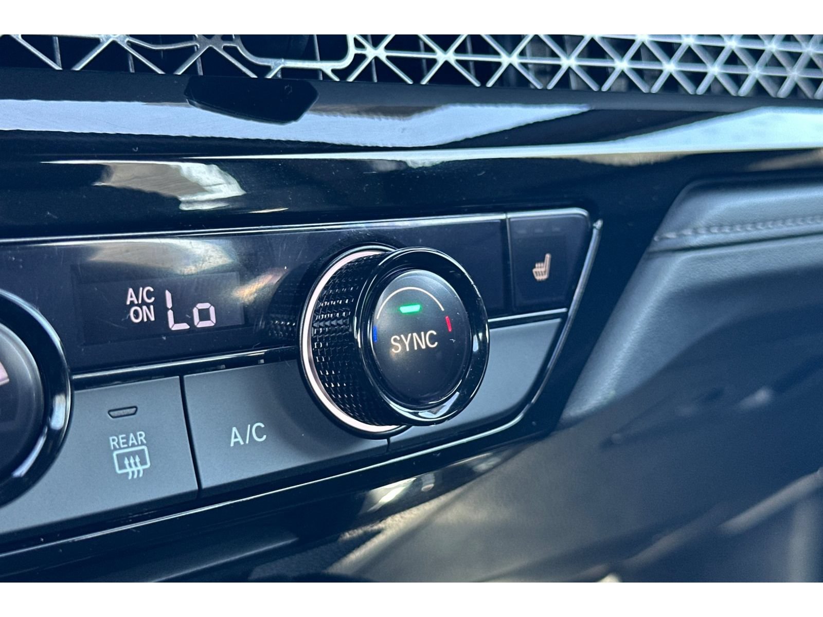 Used 2025 Honda Accord Sport image 29