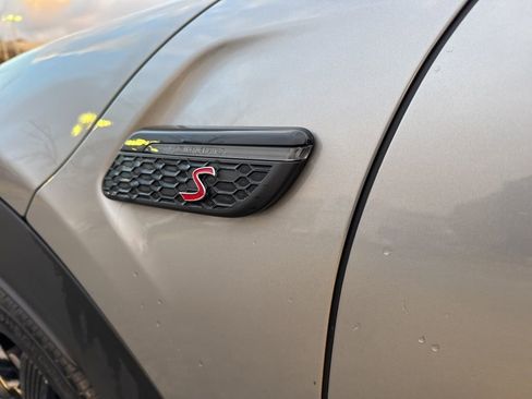 Used 2023 MINI Cooper S image 11