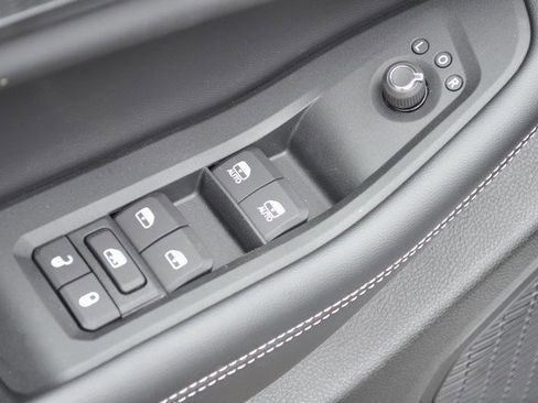 New 2025 Jeep Grand Cherokee L Laredo w/ Luxury Tech Group I image 13