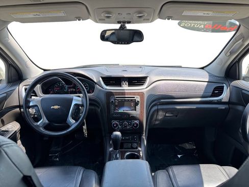 Used 2015 Chevrolet Traverse LT FWD image 13