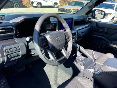 New 2026 Toyota 4Runner SR5 image 8