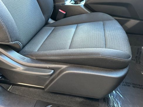 Used 2024 Chevrolet Colorado LT w/ LT Convenience Package image 22