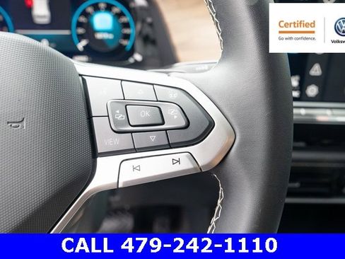 Certified 2024 Volkswagen Atlas SE w/ Black Wheel Package image 23