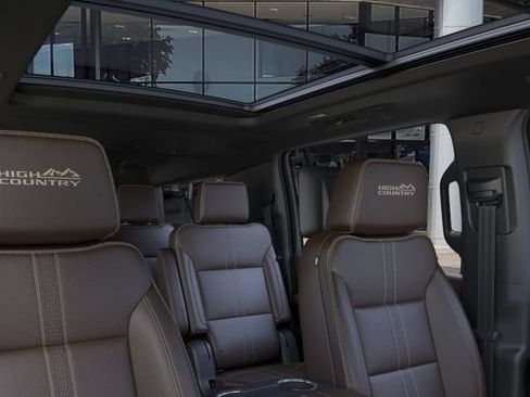 New 2026 Chevrolet Suburban High Country AWD/4WD image 24