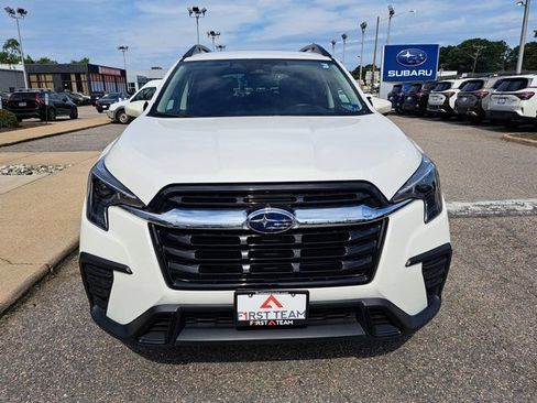 Certified 2025 Subaru Ascent Premium AWD/4WD image 9