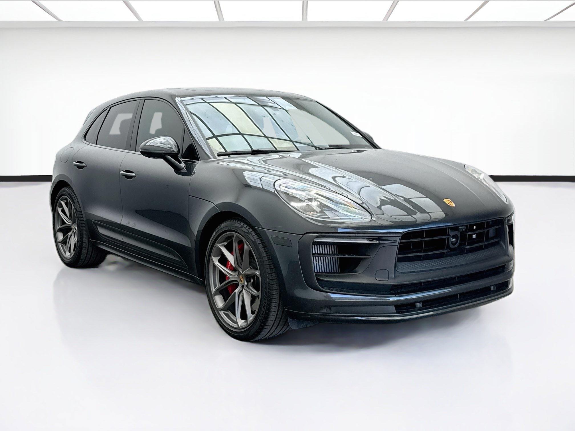 Used 2022 Porsche Macan GTS AWD/4WD image 3
