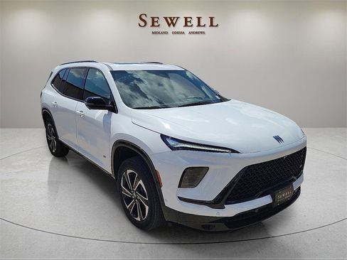 New 2025 Buick Enclave Sport Touring w/ Super Cruise Package image 7