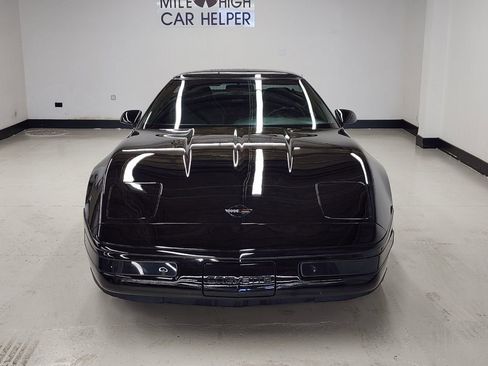 Used 1994 Chevrolet Corvette Coupe image 2