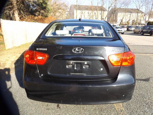 Used 2009 Hyundai Elantra GLS image 3