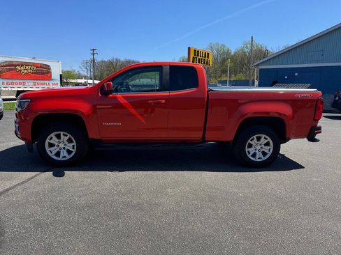Used 2016 Chevrolet Colorado LT w/ LT Convenience Package image 8