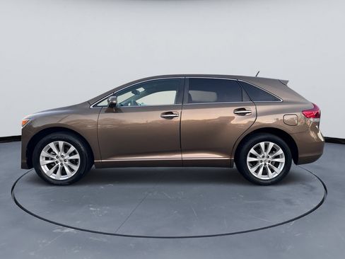 Used 2013 Toyota Venza XLE image 4