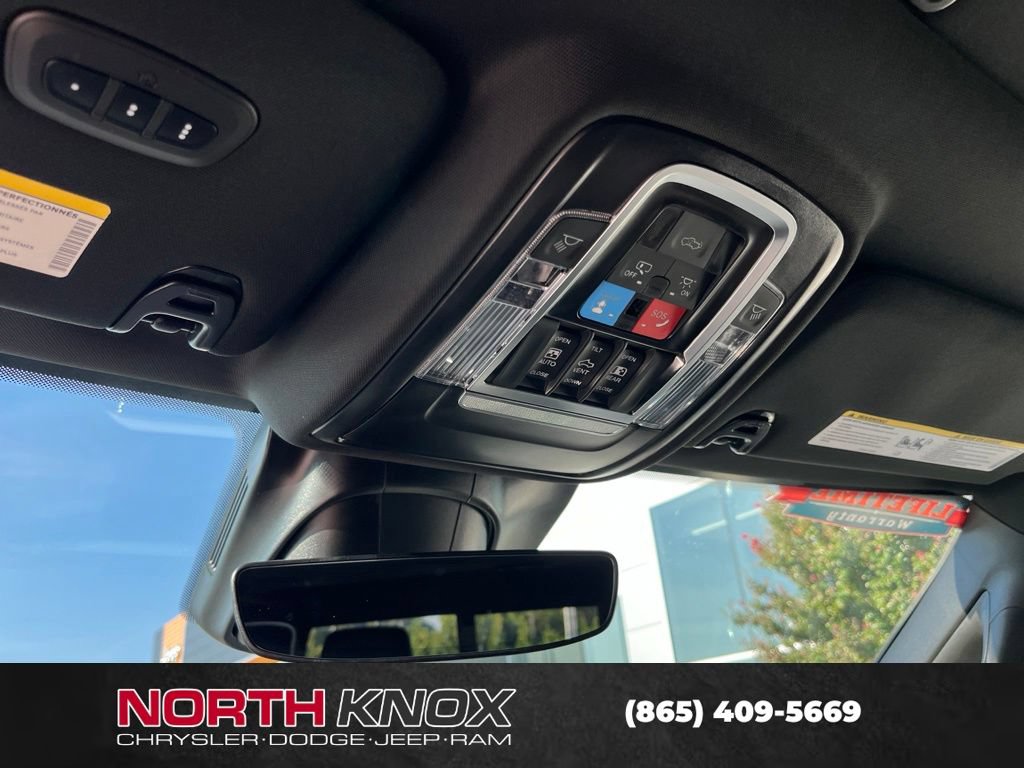 New 2027 RAM 3500 Laramie AWD/4WD image 9