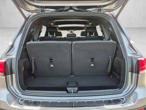 Used 2021 Mercedes-Benz GLB 250 4MATIC image 6