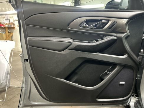 Certified 2023 Chevrolet Traverse Premier w/ LPO, Floor Liner Package AWD/4WD image 24
