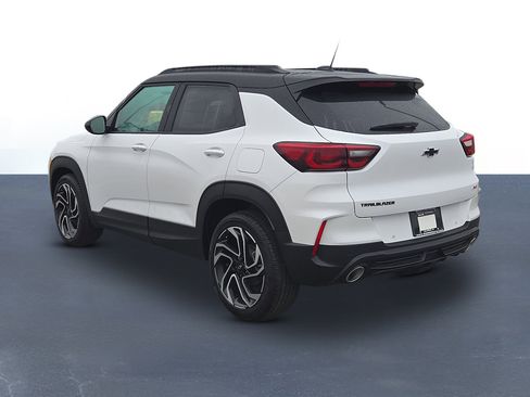 New 2026 Chevrolet TrailBlazer RS w/ Convenience Package image 7