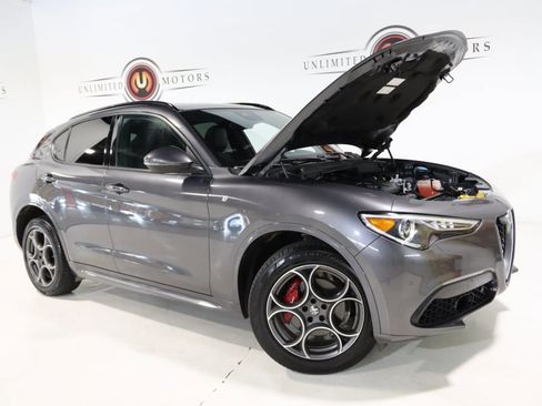 Used 2022 Alfa Romeo Stelvio Ti image 33