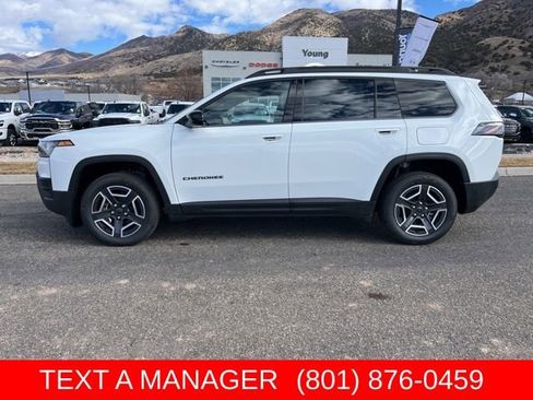 New 2026 Jeep Cherokee Laredo AWD/4WD image 7