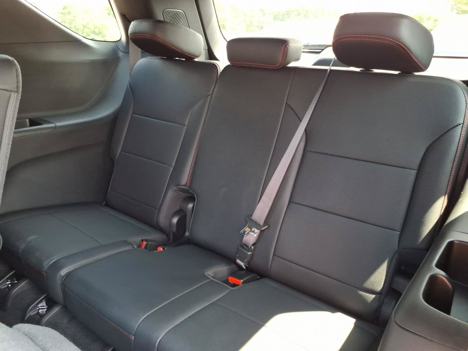Used 2025 Chevrolet Traverse RS w/ LPO, Floor Liner Package AWD/4WD image 13