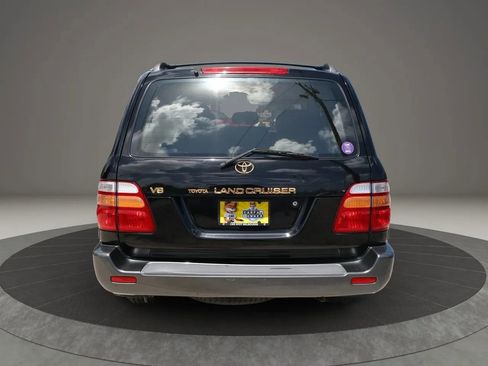 Used 2000 Toyota Land Cruiser image 4