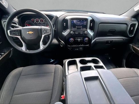 Used 2021 Chevrolet Silverado 1500 LT RWD image 16