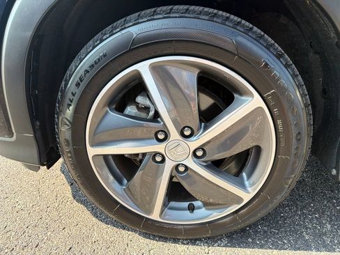 Used 2021 Honda HR-V EX image 12