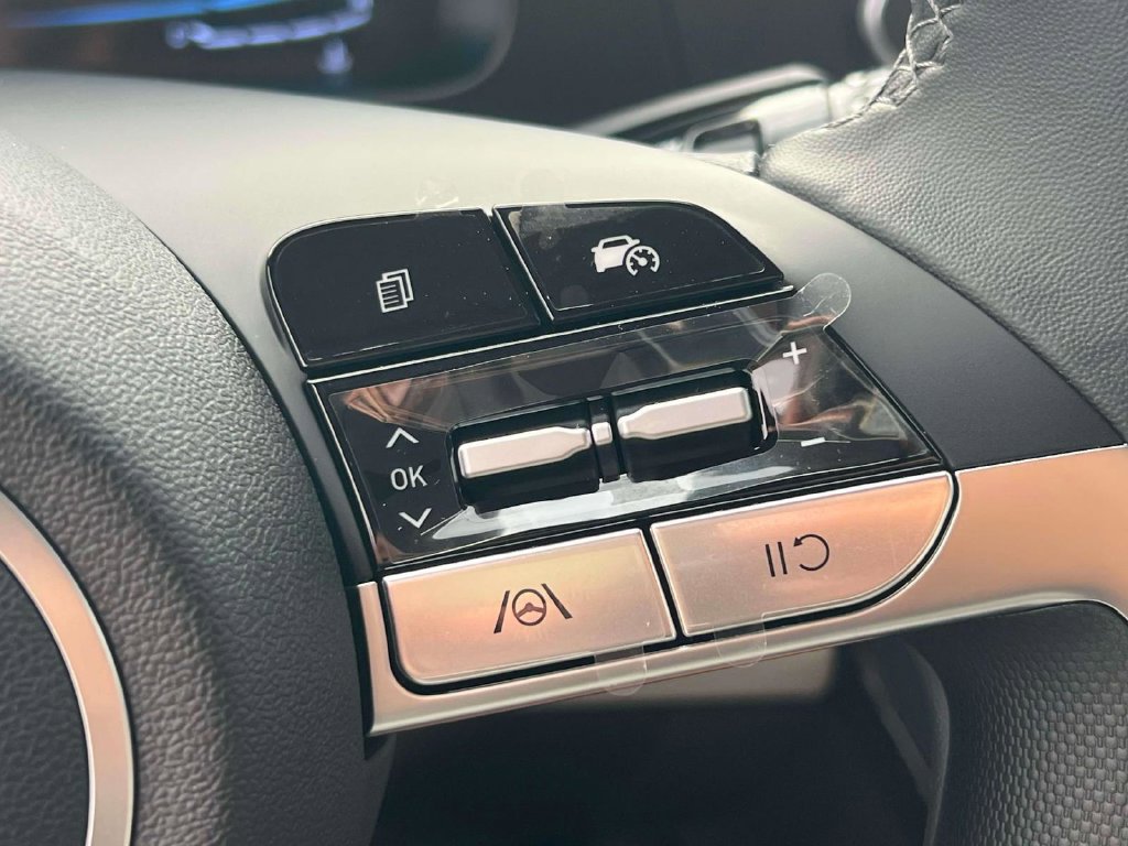 New 2026 Hyundai Elantra SEL Sport FWD image 19