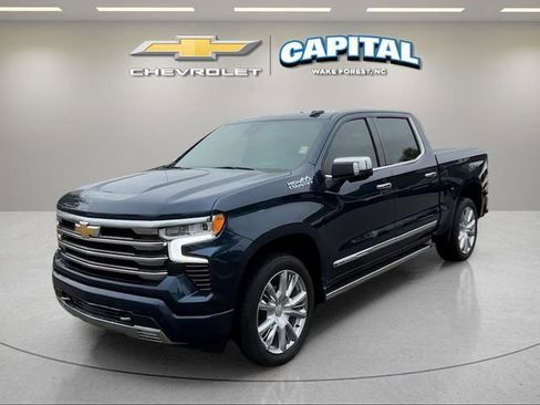Used 2023 Chevrolet Silverado 1500 High Country w/ Technology Package AWD/4WD image 1