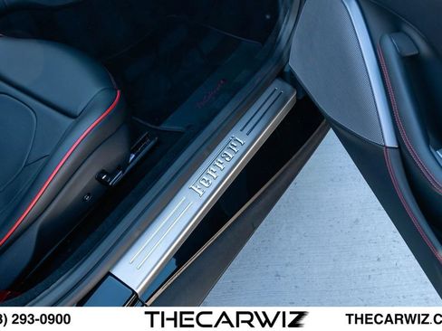 Used 2022 Ferrari Portofino M RWD image 94