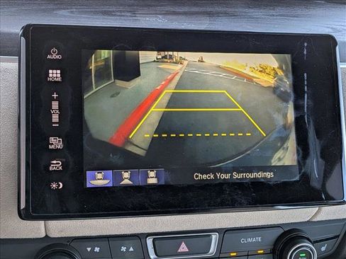 Used 2018 Honda Clarity Touring image 13