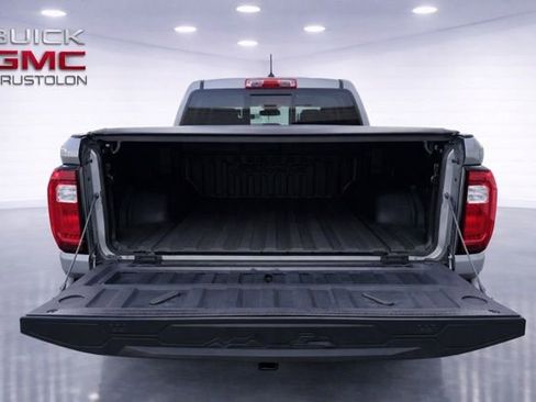 Used 2023 GMC Canyon AT4X AWD/4WD image 8