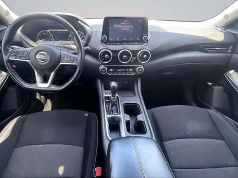 Used 2020 Nissan Sentra SV image 16