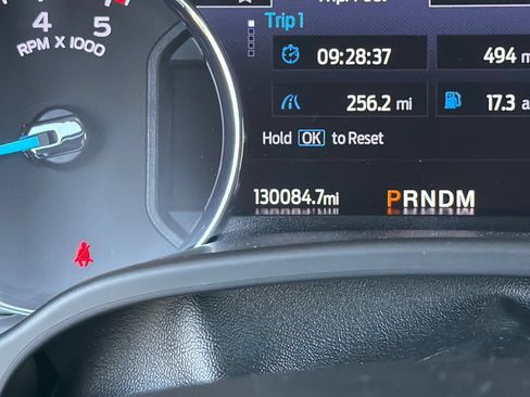 Used 2020 Ford F350 Lariat w/ Lariat Ultimate Package AWD/4WD image 32
