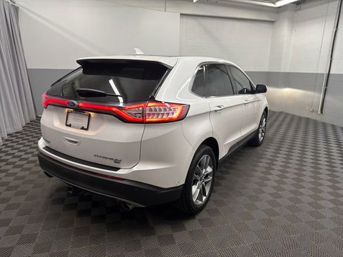 Used 2018 Ford Edge Titanium w/ Equipment Group 302A AWD/4WD image 6