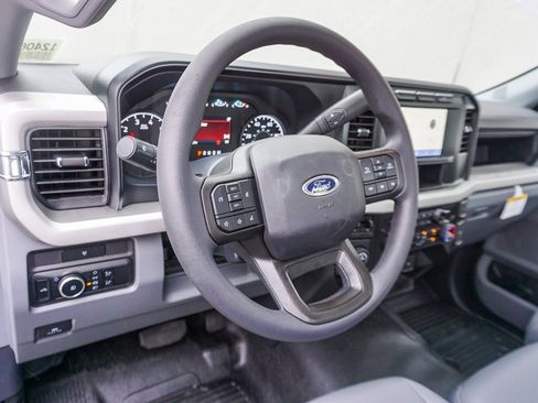 New 2024 Ford F250 XL w/ XL Chrome Package image 15