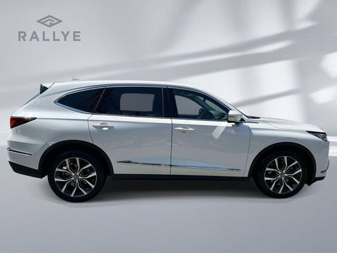 Used 2024 Acura MDX SH-AWD w/ Technology Package image 4