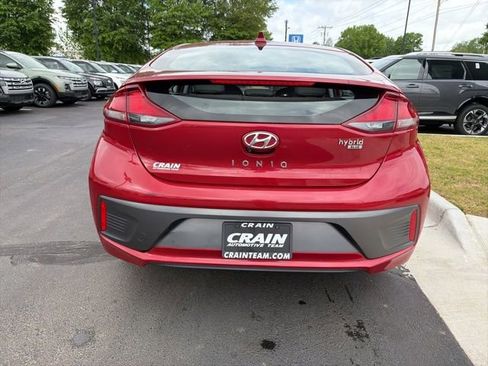 Used 2020 Hyundai Ioniq Blue FWD image 6