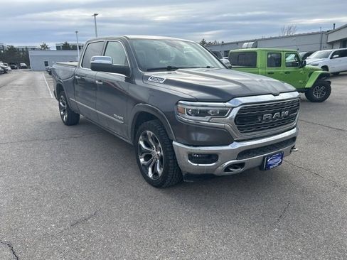 Used 2019 RAM 1500 Limited image 3