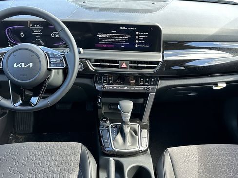 New 2026 Kia Seltos S FWD image 10