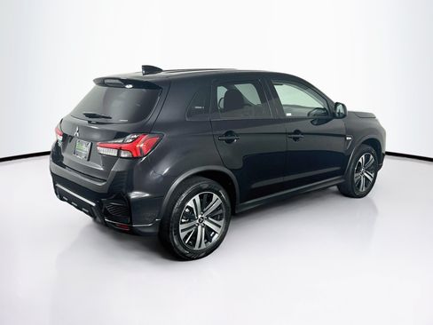 Used 2025 Mitsubishi Outlander Sport ES AWD/4WD image 9