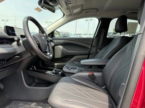 New 2025 Ford Mustang Mach-E Select w/ Comfort Package Lite image 17
