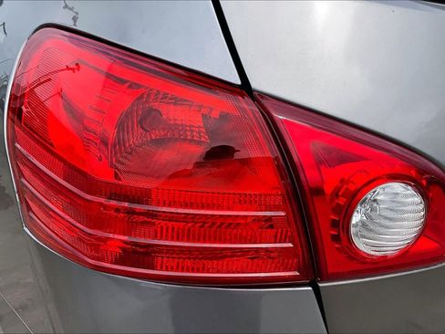 Used 2012 Nissan Rogue S FWD image 27